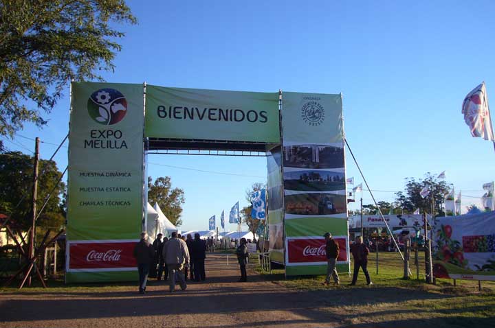 H. T-BAUER Enters South America - Participated in the Uruguay Agricultural Exhibition (April 12-14, 2013)